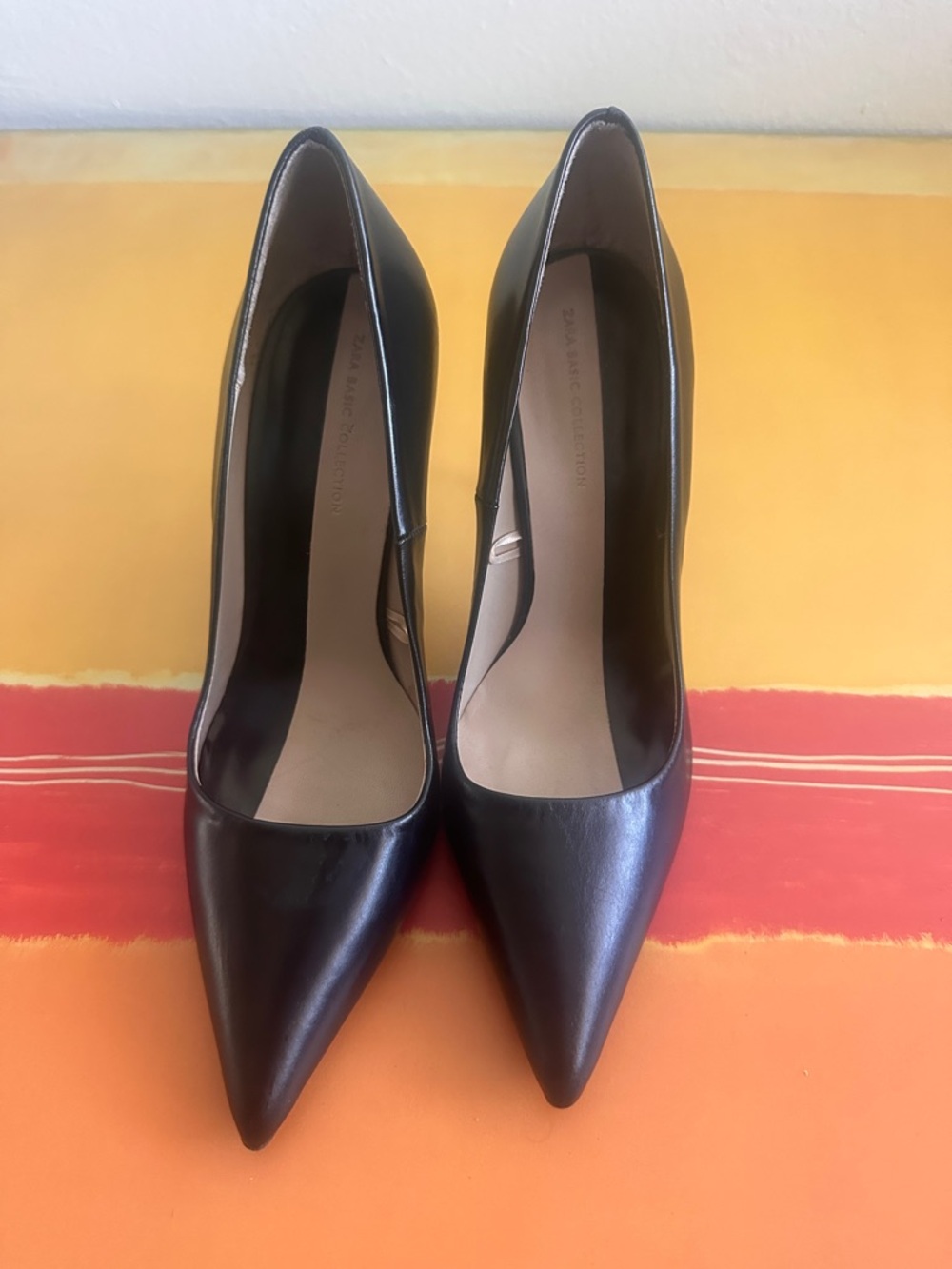 Zara Basic Collection Black Pointed Toe slip on heels